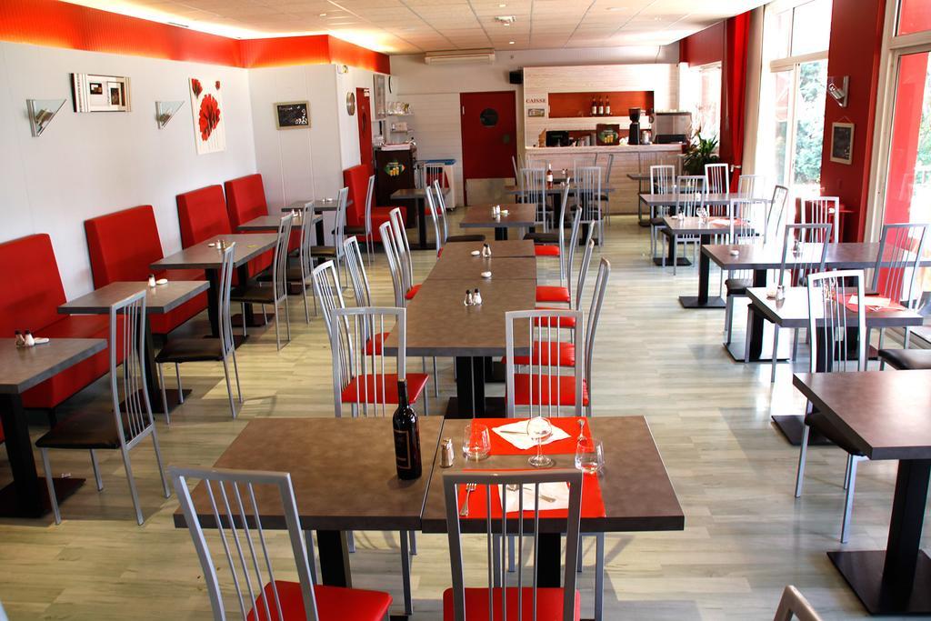 Logis Hotels - Hotel Et Restaurant Le Relais Des Garrigues Grisolles  الغرفة الصورة